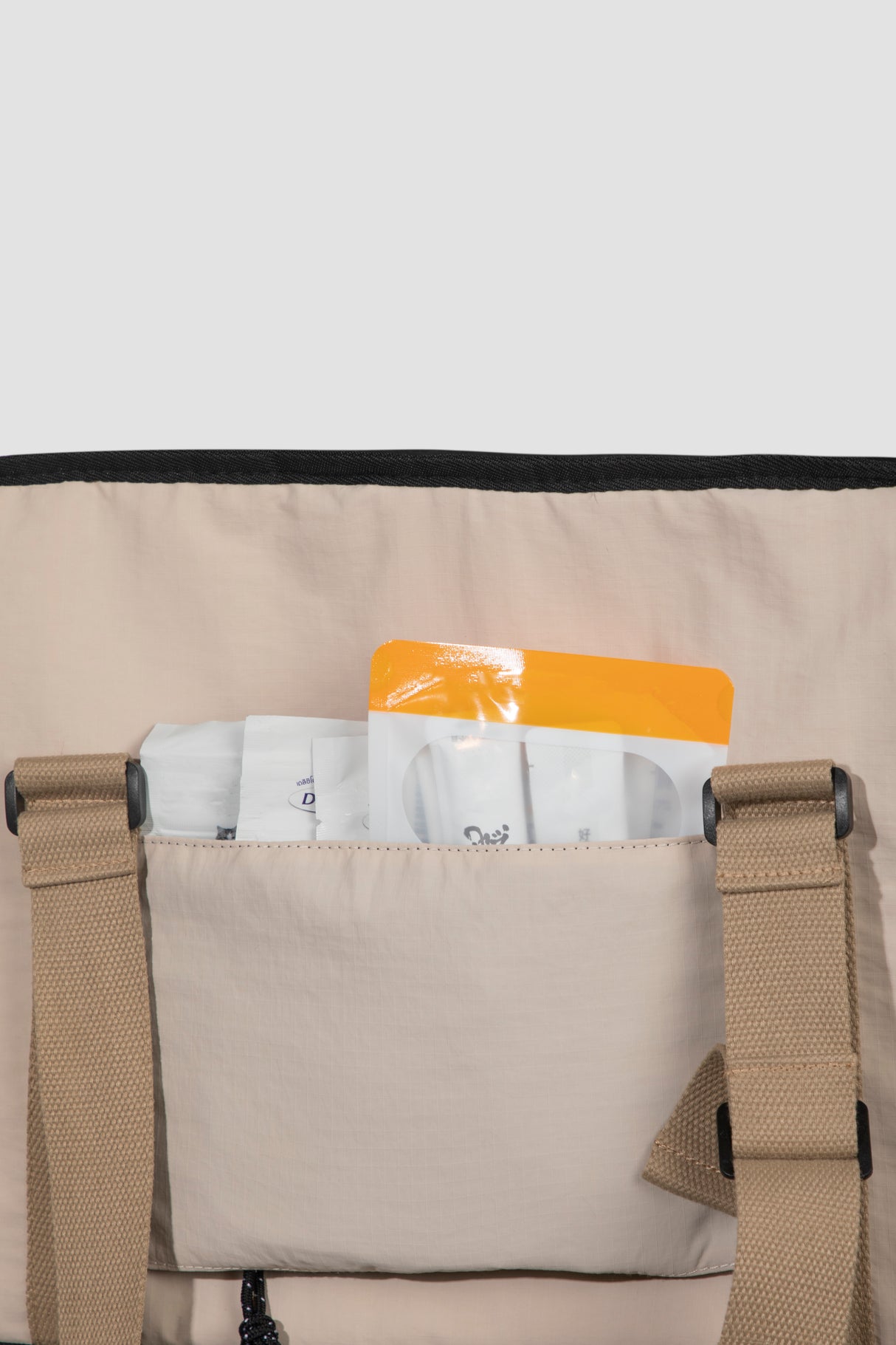 Pet Carrier - Creamy Latte Nylon Bag (for pets up to 9kg)