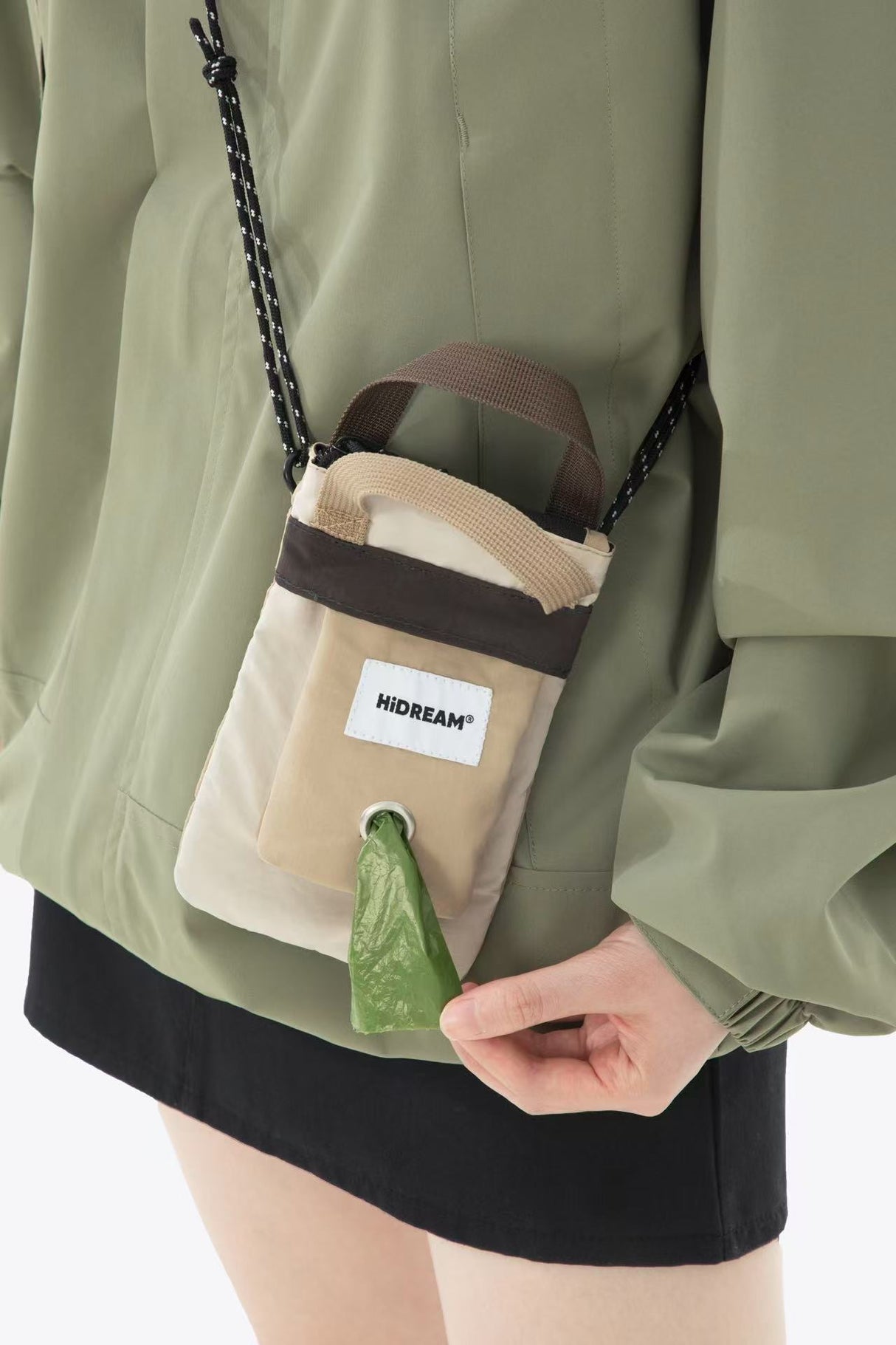 Creamy Latte Dog Walking Crossbody Bag