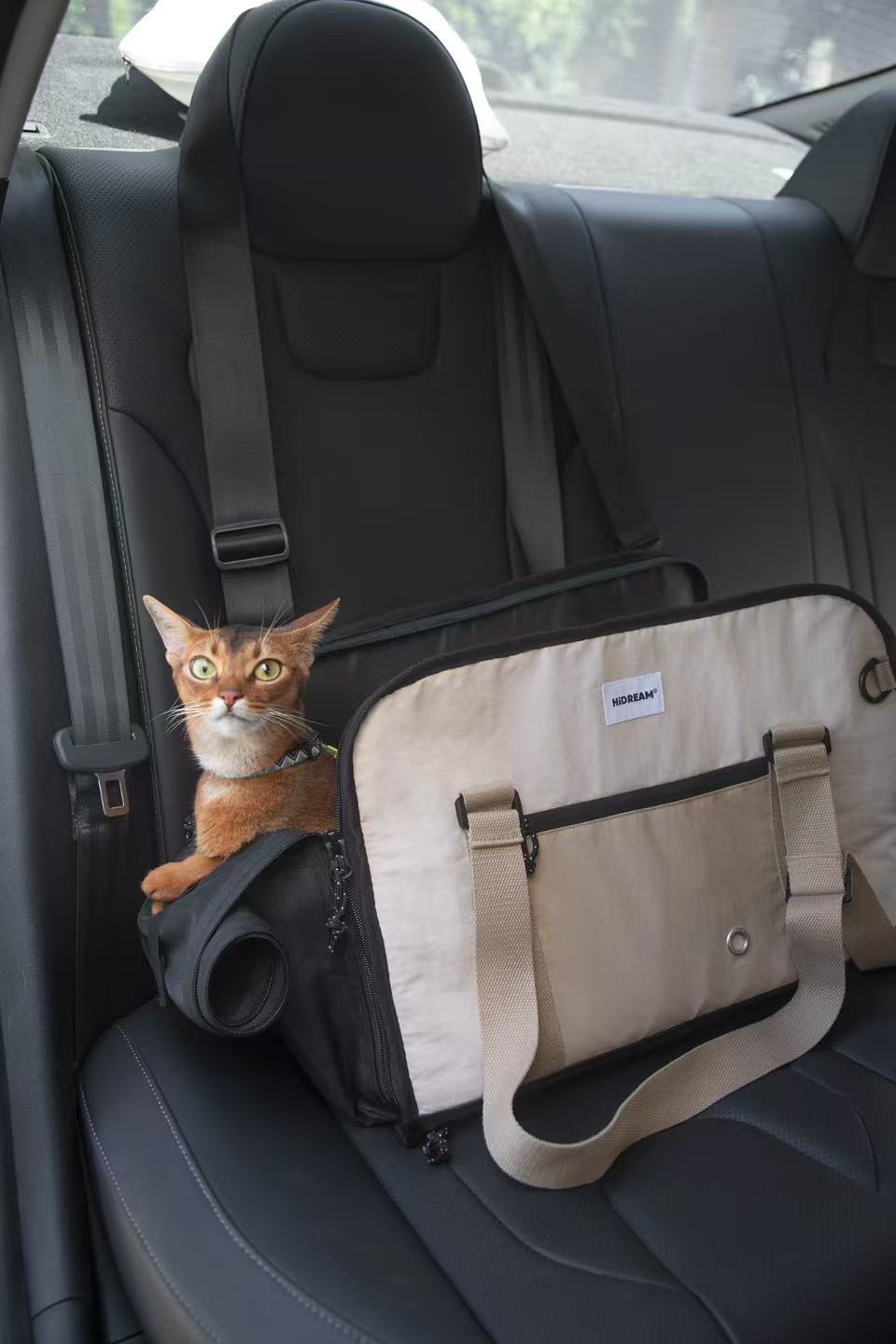 Pet Carrier - Creamy Latte Nylon Bag (for pets up to 9kg)